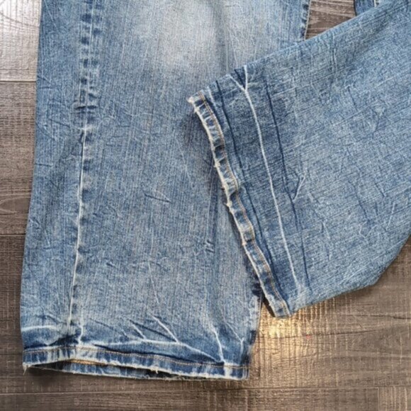 NEW Torrid Perfect Wide Leg Vintage Jeans Size 16 Vintage Stretch Ripped Knee - Picture 8 of 15